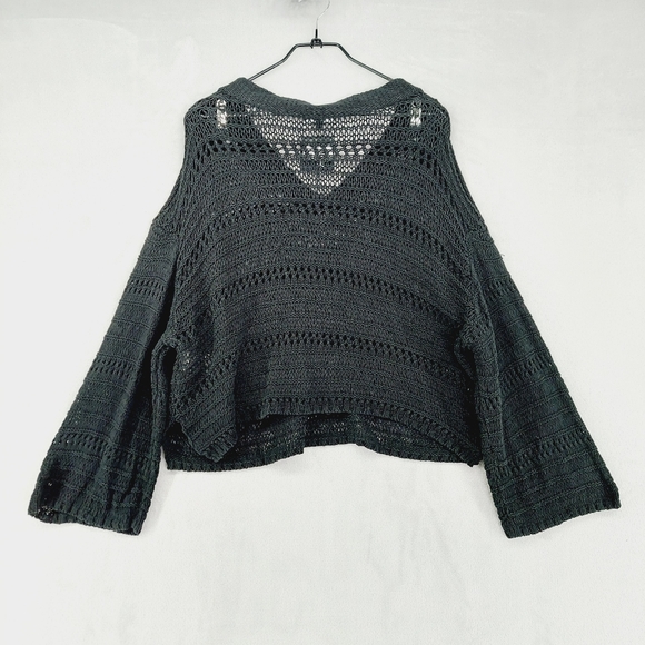 New Joe's Women's Black V-Neck Long Sleeve Knit Crochet Cropped Sweater P3690 - Picture 5 of 8